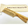 Grzebień z rączką z drzewa neem - zapobiega wypadaniu włosów, poprawia ich kondycję Lass